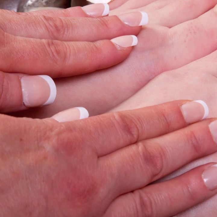 LNC Professional — professional nail products built to NSI quality
